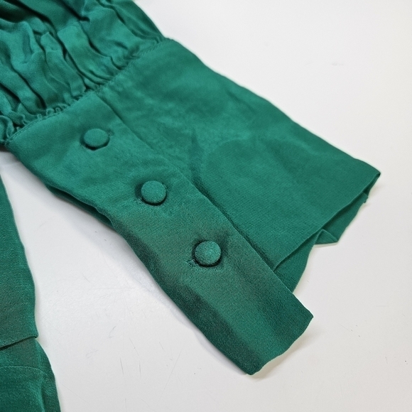 De La Vali Presley Green Drop Waist Long Gown Leg Slit Size 8 - Picture 5 of 10